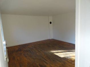 1504 E Barnett Rd, Medford, OR 97504