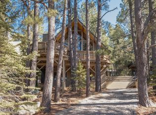 1070 E Raintree Rd, Munds Park, AZ 86017