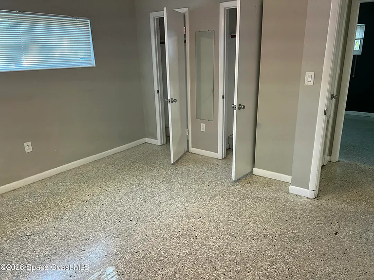 250 Debra Ct — Photo 15