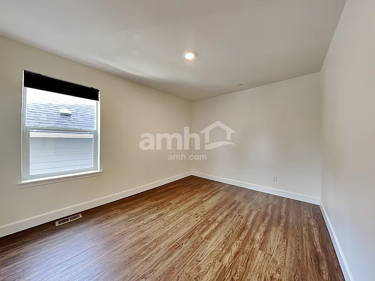 10613 138th St E — Photo 19