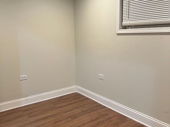 4th image of 6111 S Champlain Ave #Basement