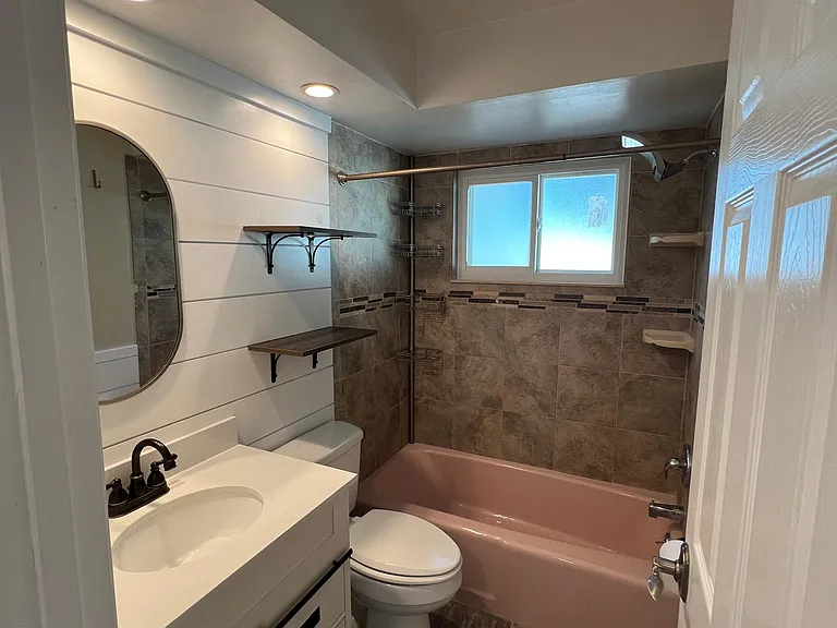 1542 Andover Dr — Photo 13