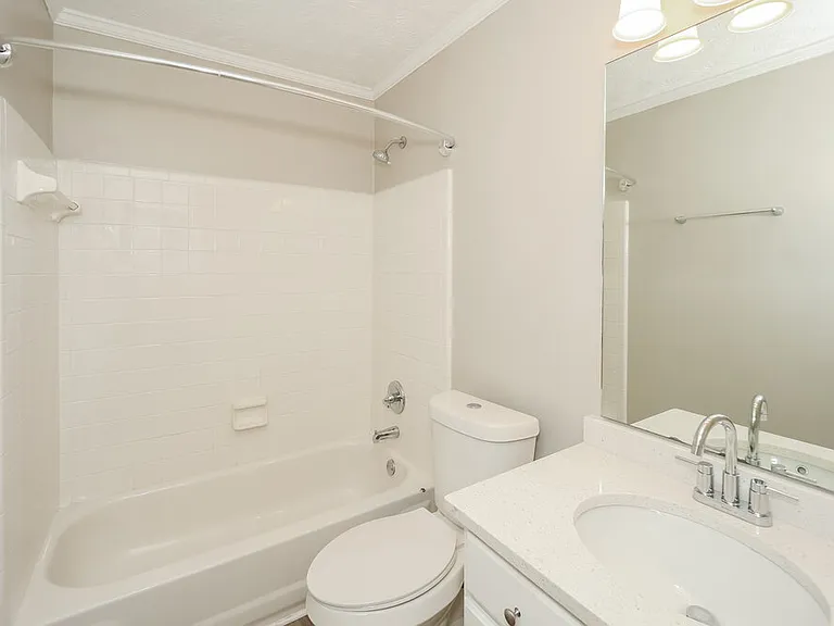 110 Park Place Ct — Photo 15