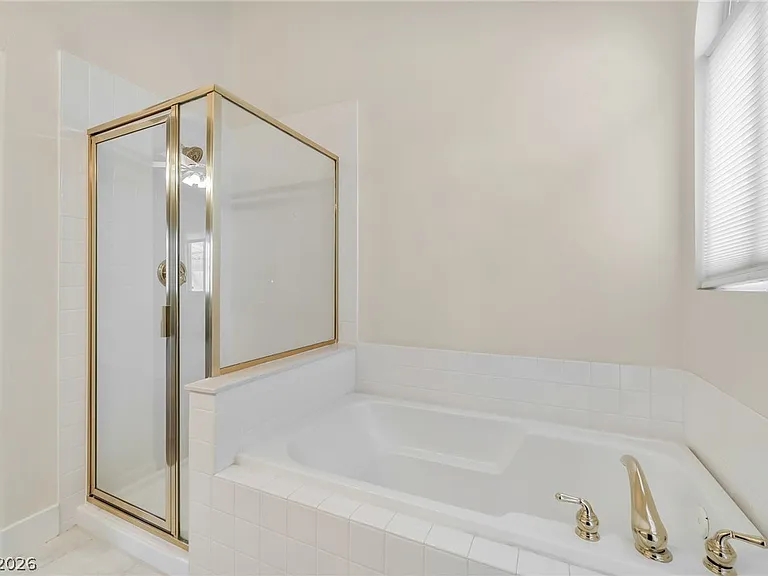 1299 Echo Creek St — Photo 17