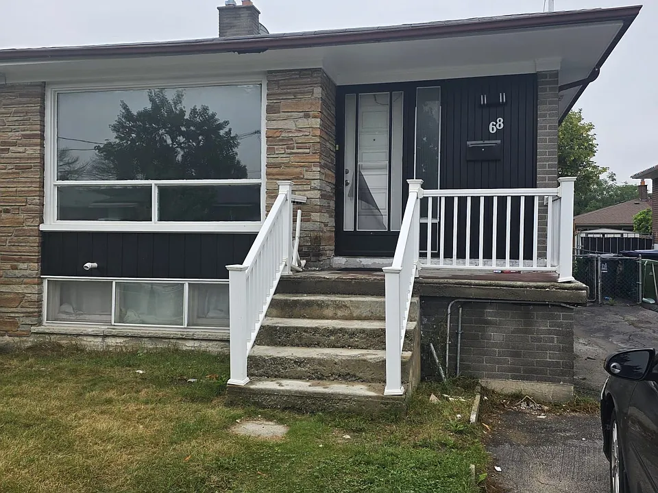 68 Elnathan Cres #MAIN