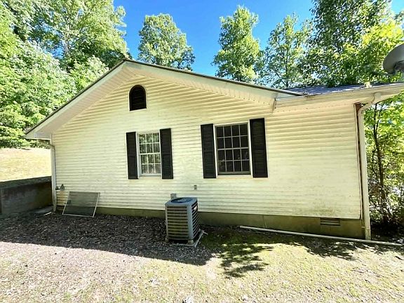 5th image of 106 Hickory Hls #106