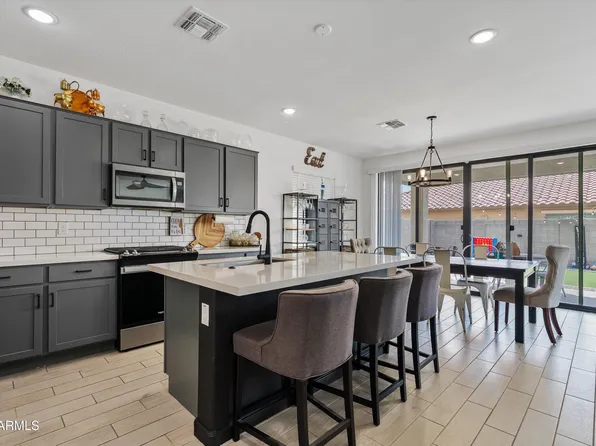 2014 N MARKETSIDE Avenue, Buckeye, AZ 85396