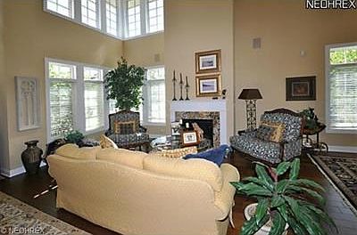 3rd image of 140 Ashbourne Dr #3