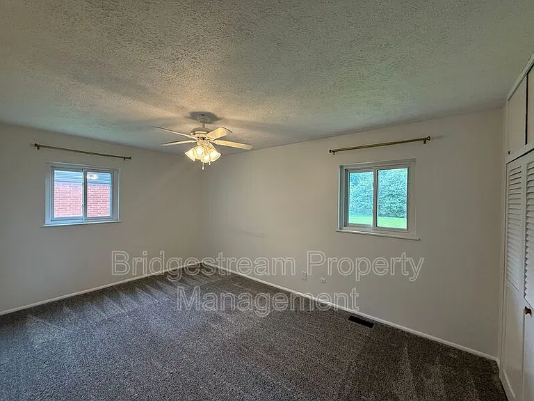 4208 Bellemeade Dr — Photo 8