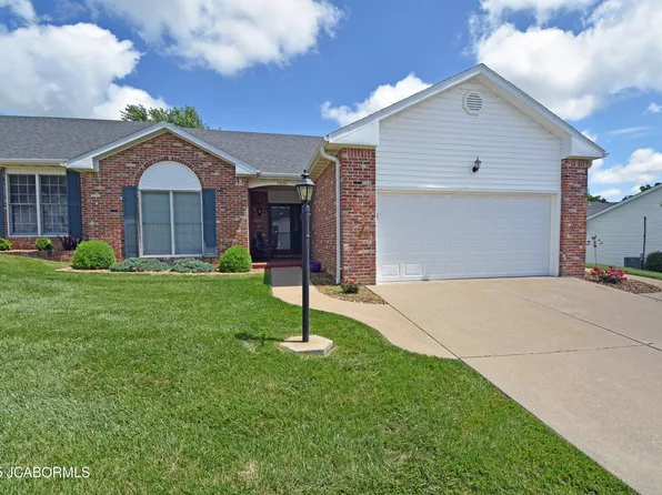 4008 Cambridge Cir, Jefferson City, MO 65109