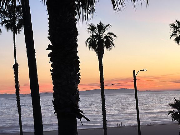 5th image of 1516 Pacific Coast Hwy APT 304