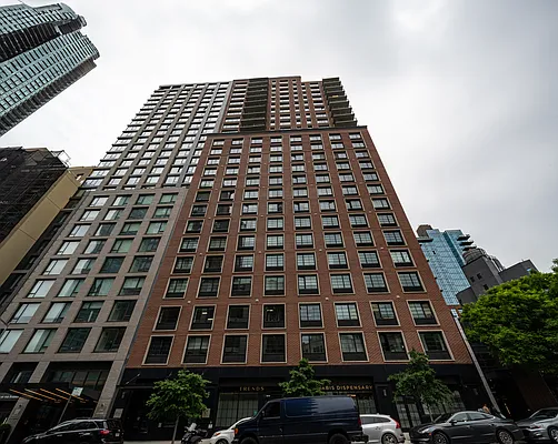 Rented by Nest Seekers International | media 12