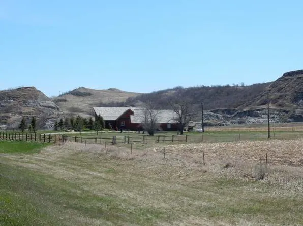 5385 Highway 1806, Mandan, ND 58554