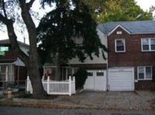 22219 135th Ave, Laurelton, NY 11413