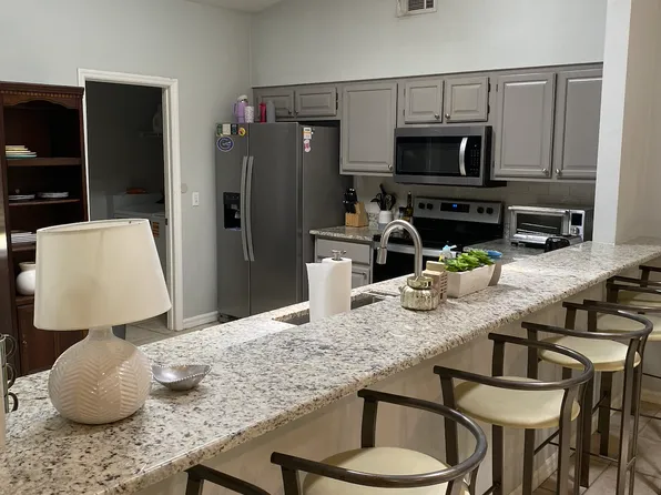 2130 W University Ave, Gainesville, FL 32603