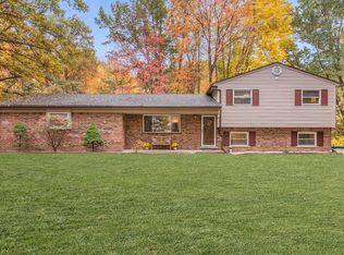 3533 Brighton Rd, Howell, MI 48843