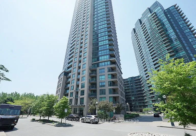 219 Fort York Blvd #3307 — Photo 26