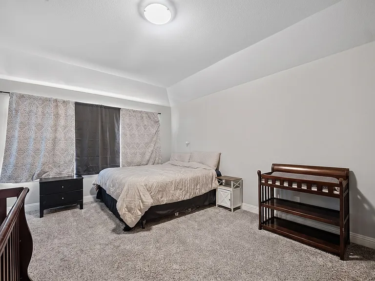 512 Portina Dr — Photo 18