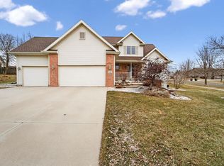 3100 Weybridge Drive, Sun Prairie, WI 53590