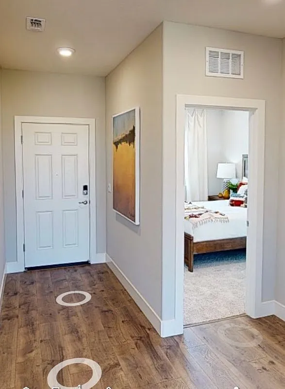 4 bed, 2213 sqft, $3,400 — Photo 3