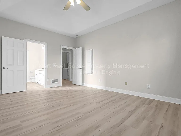 9580 Mission Dr — Photo 19