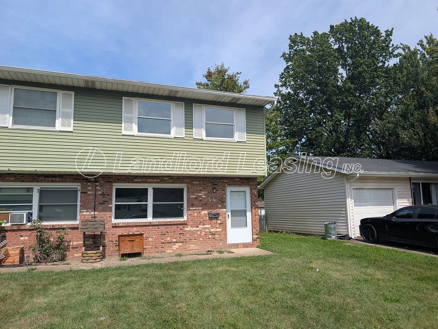 $599 Security Deposit Special! — Photo 1