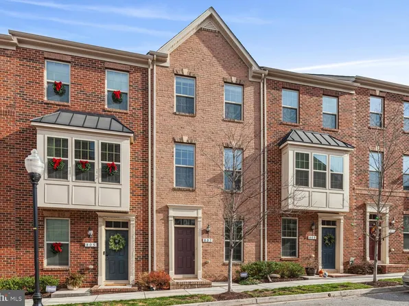 807 S Macon St, Baltimore, MD 21224