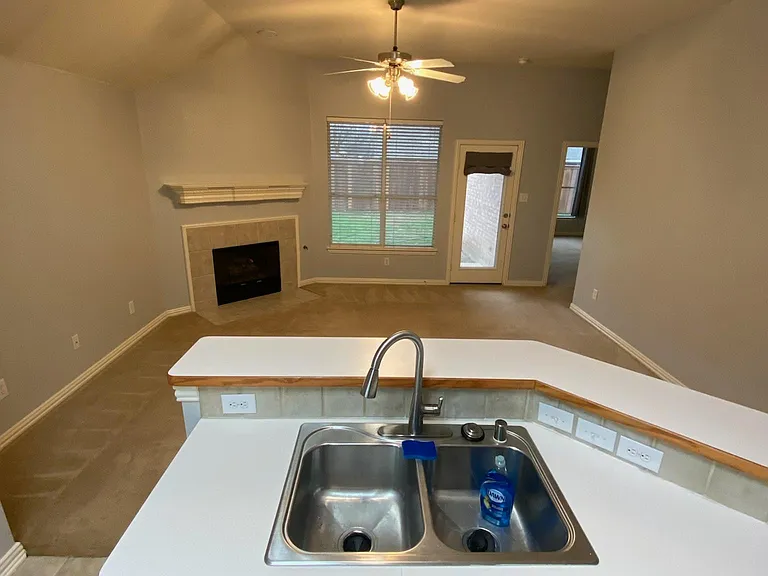 2508 Canyon Bay — Photo 13