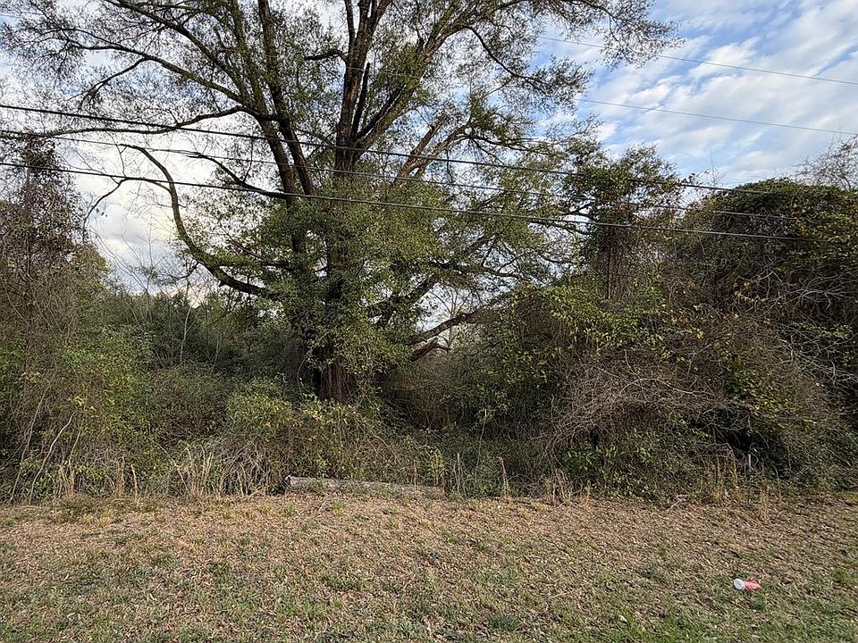 1st image of 728 Parkhill Dr