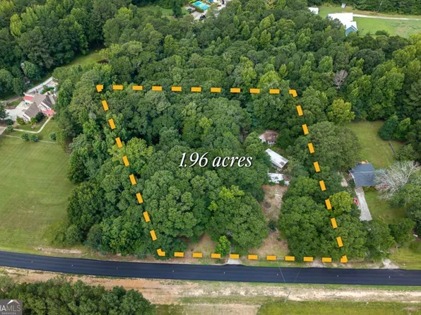 1541 Pete Dickens Rd, Bogart, GA 30622