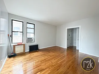 Rented by Realty 2000 Corp