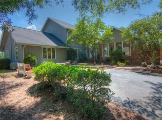 2107 Laura Ln, High Point, NC 27262