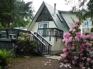 41 E Cedar St, Belfair, WA 98528