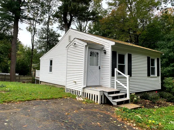 34 Dudley Rd, Wayland, MA 01778