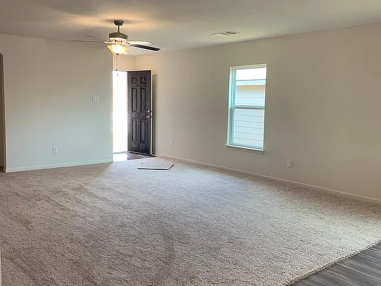 108 N Allington Cir — Photo 6