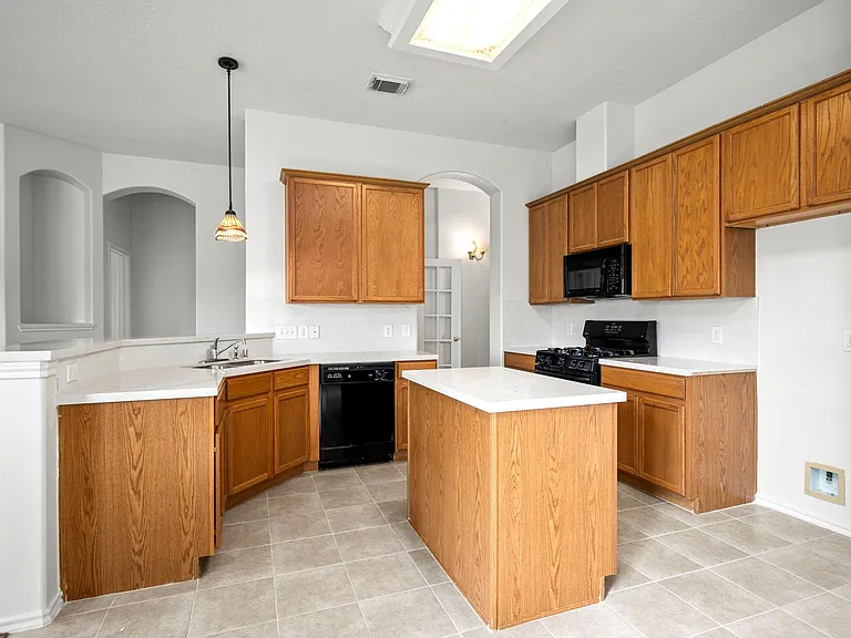 9907 Brandywood Cir — Photo 8