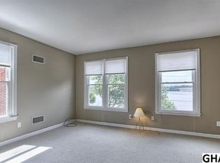605 S Front St, Harrisburg, PA 17104
