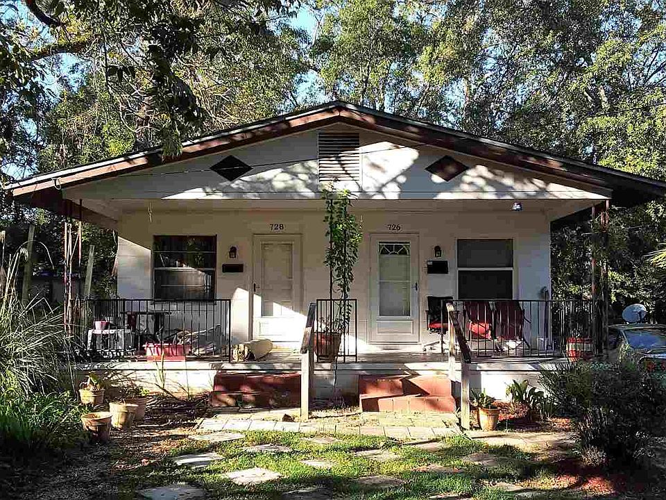 1st image of 726 W 4th Ave