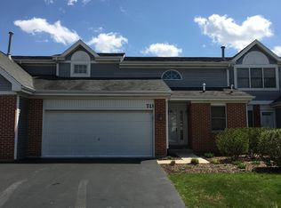 713 Daybreak Ln, Carol Stream, IL 60188