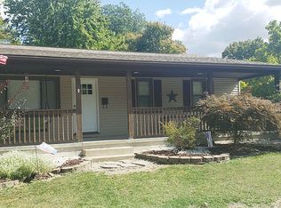 901 Walnut St, Jerseyville, IL 62052
