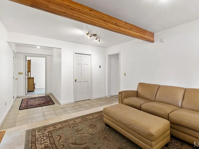 4800 Kenai Ave #2 — Photo 10