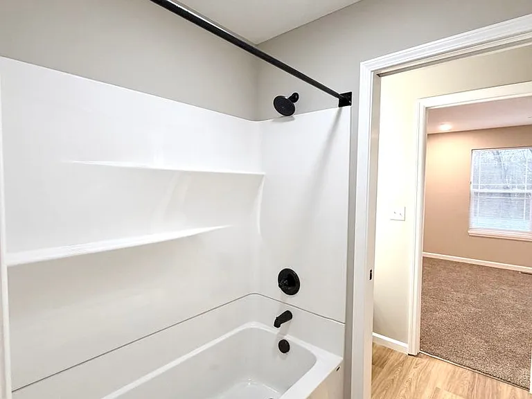511 Glenstone Springs Dr — Photo 31