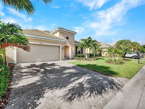 3rd image of 2637 Cayes Cir