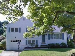 1974 Woodbury Rd, Bethlehem, PA 18017