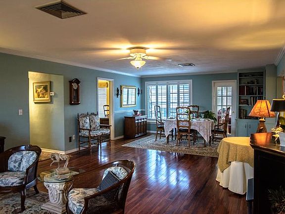 5th image of 147 Bluff View Dr APT 401
