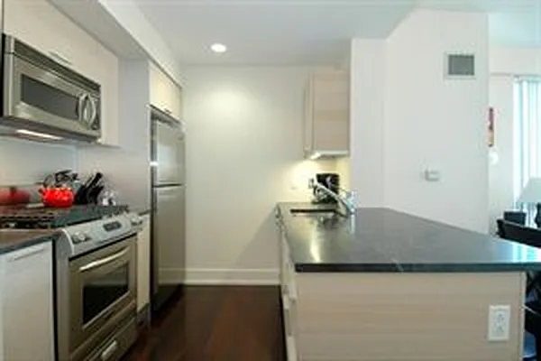 Sold by Douglas Elliman | media 14