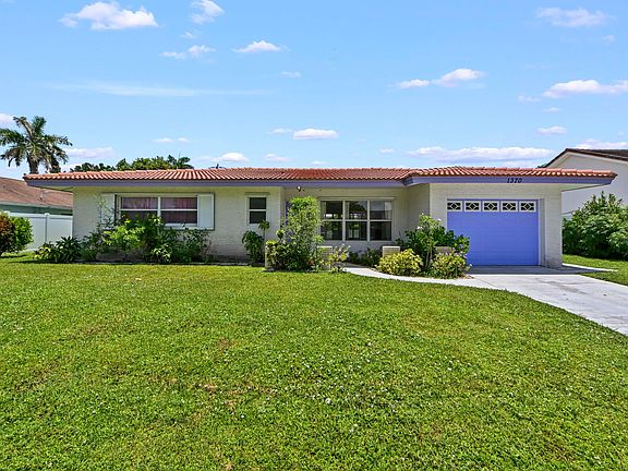 2nd image of 1370 NW 7TH Street