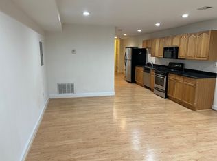 3427 Holmead Pl NW #B, Washington, DC 20010