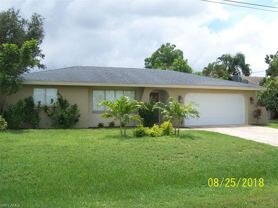 1st image of 2126 SE 10th St