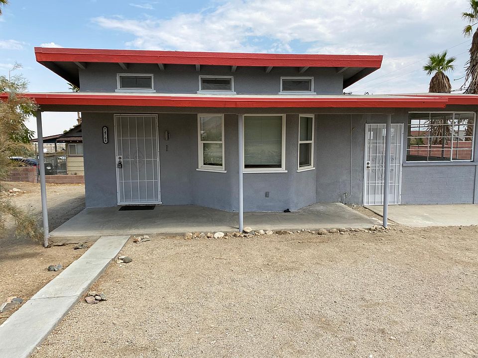 1st image of 74768 Sunset Dr #1